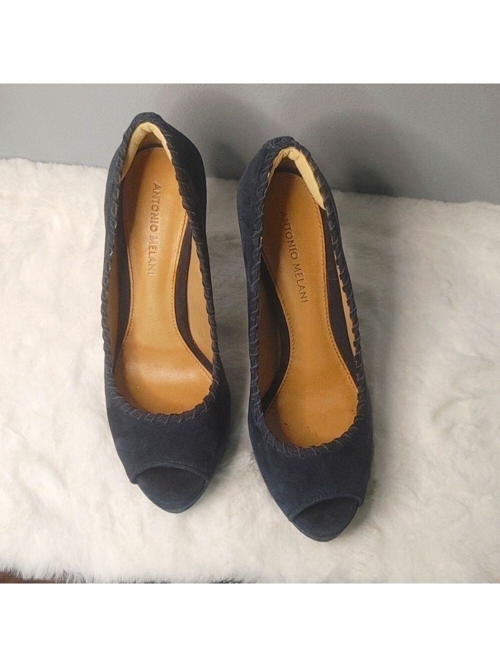 Antonio Melani Blue Suede Leather Peeptoe Platform Pumps sz 8 (heel pad)